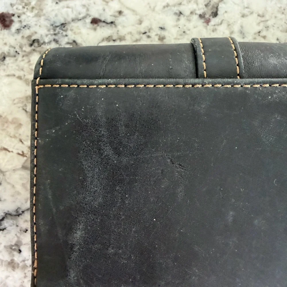 Vintage Coach Soho Black Wallet with Silver Buckle Retro Authentic
